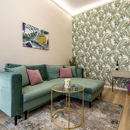 Oasis Apartment On The Broadway With Ac Βουδαπέστη Εξωτερικό φωτογραφία